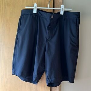 Lululemon men flat front classic short- 40 inch waist
